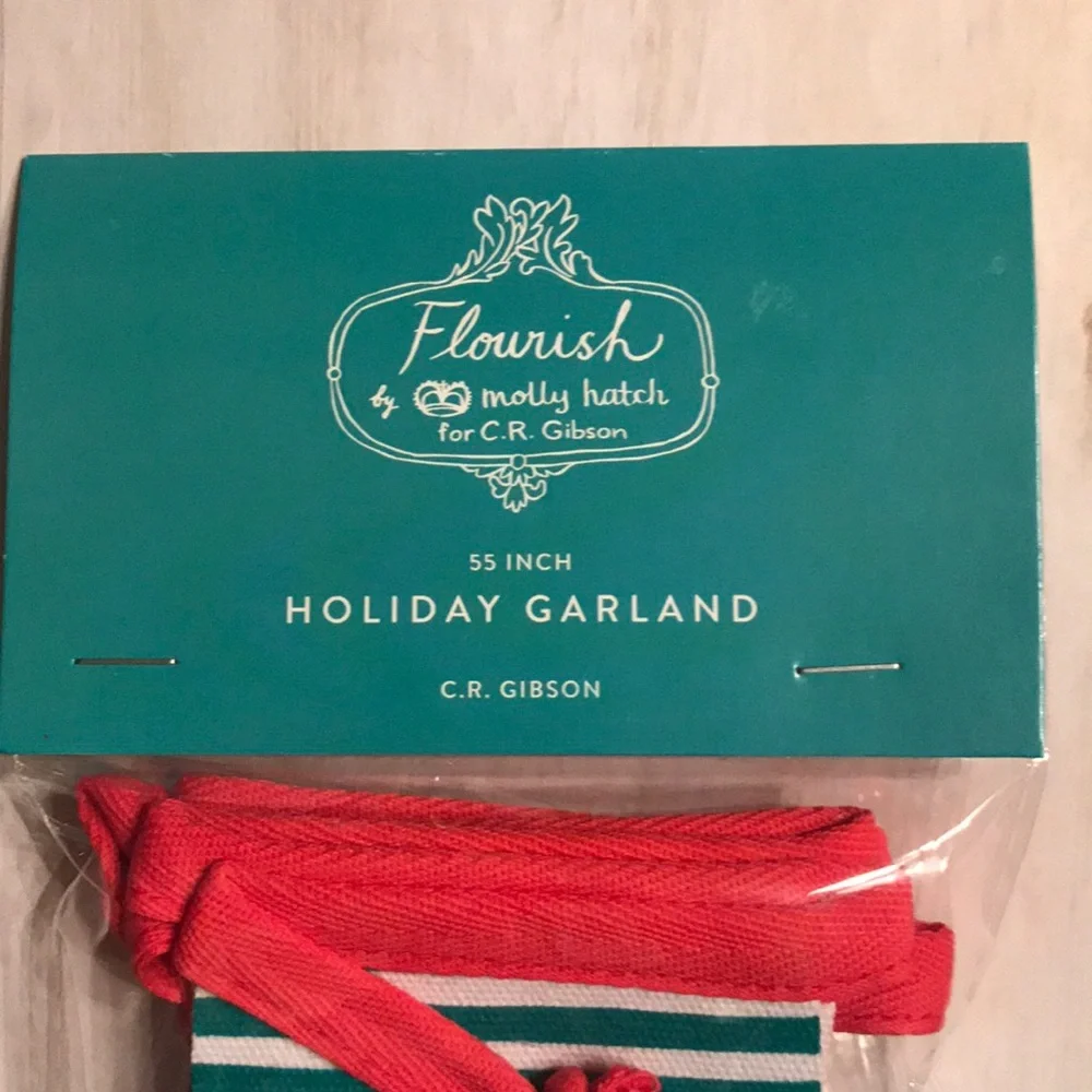 Molly Hatch Holiday Flourish Garland